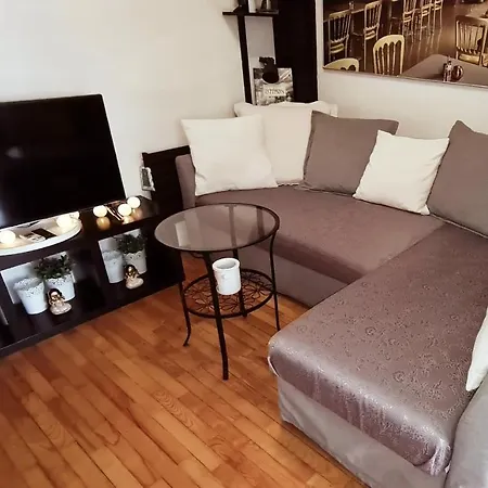 Krisna Apartment